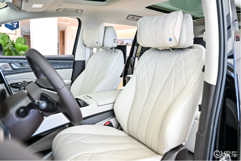 赛那、别克GL8输得不冤!论高端,腾势D9给大家上了一课