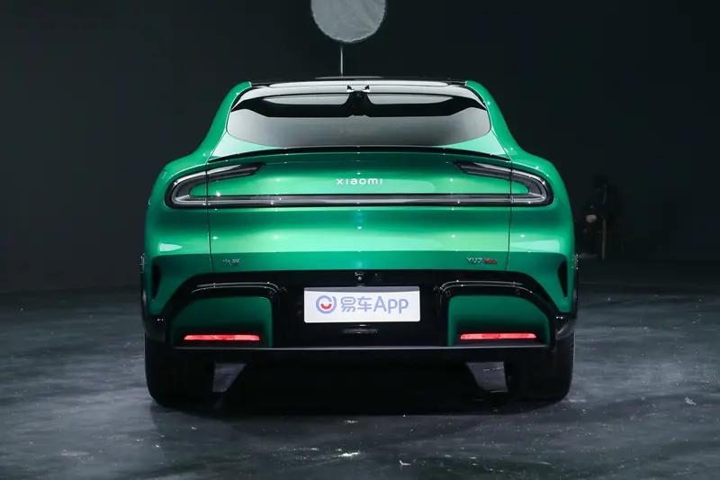 小米YU7交付时间更新 Max版最快33-36周/标准版最快53-56周