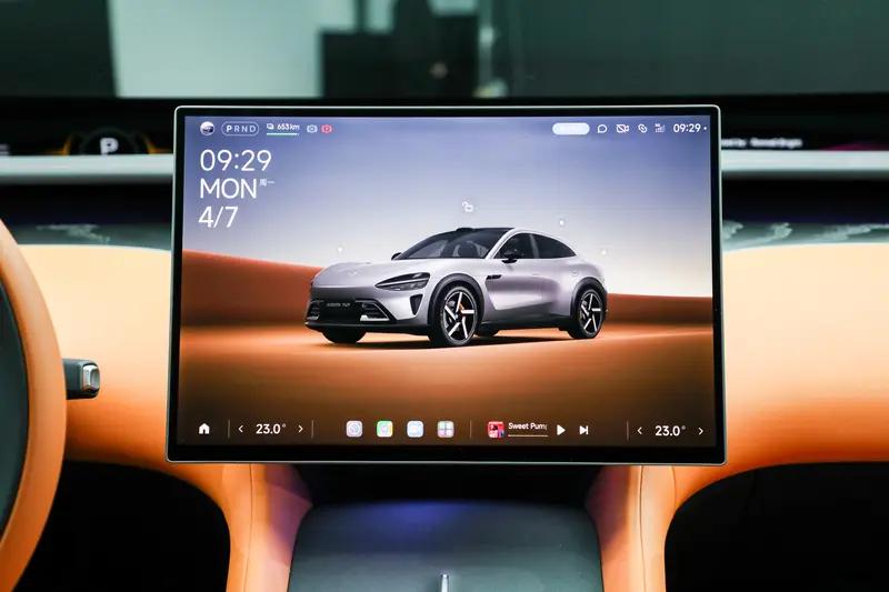 小米YU7交付时间更新 Max版最快33-36周/标准版最快53-56周