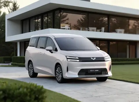 五菱星光730官图发布 三种动力系统齐上阵