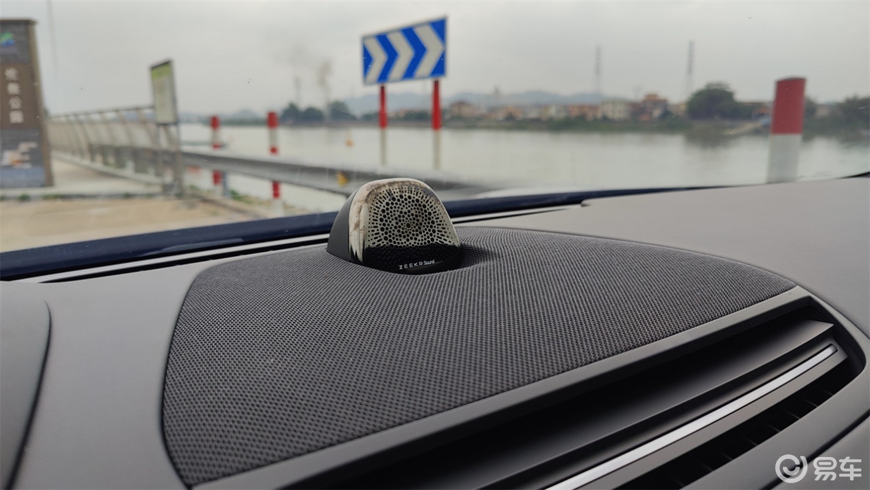 独立试驾极氪007GT:外表跳脱,内里柔和