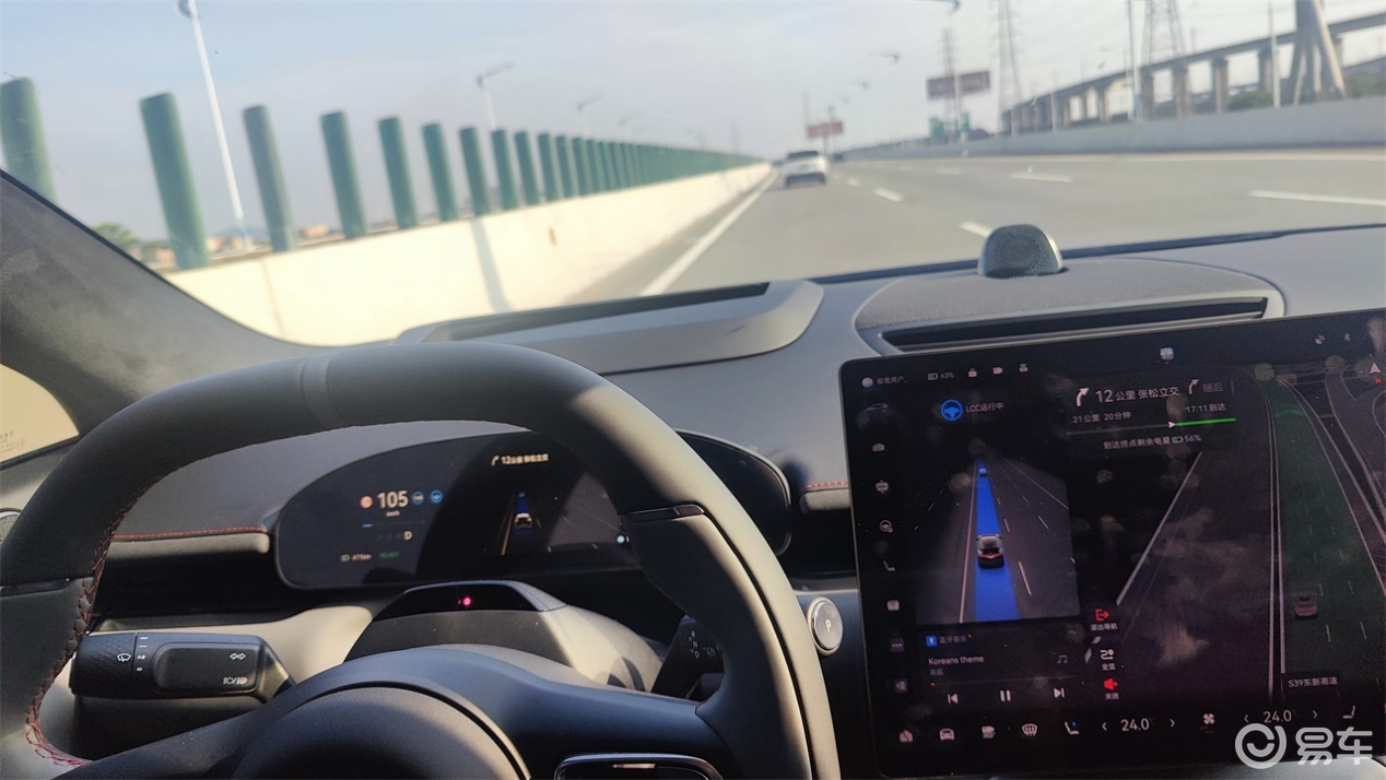 独立试驾极氪007GT:外表跳脱,内里柔和