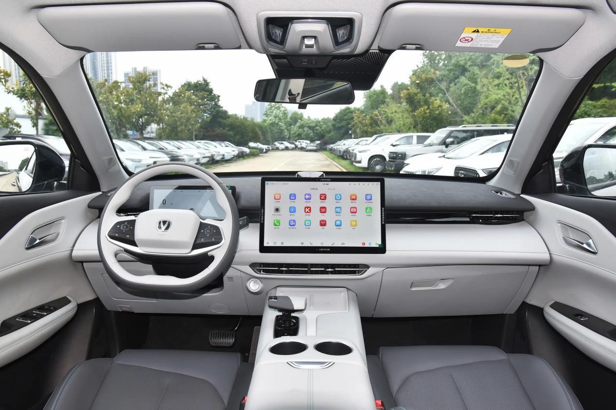 长安UNI-Z PHEV和宋Pro DM-i,该怎么选?