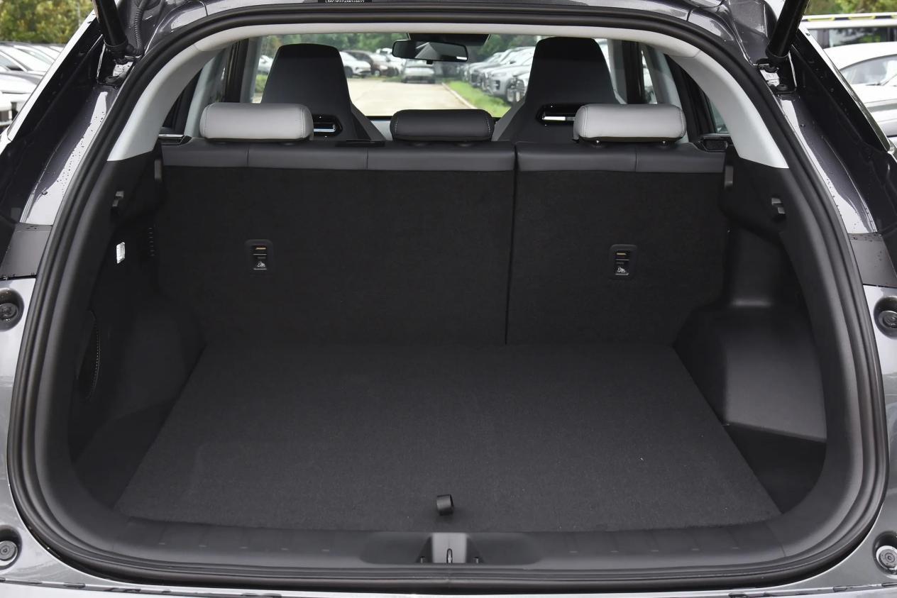 长安UNI-Z PHEV和宋Pro DM-i,该怎么选?