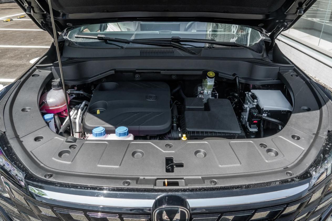 长安UNI-Z PHEV和宋Pro DM-i,该怎么选?