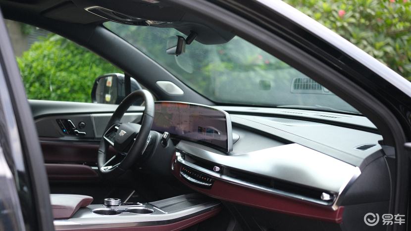 诚意之争:凯迪拉克全新XT5对比新款XC60,差距几何?