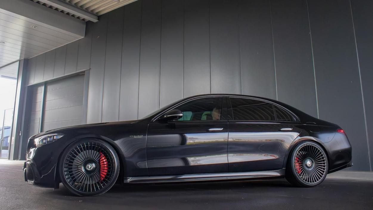 极致姿态的AMG S63E!完美诠释“西装暴徒”灵魂