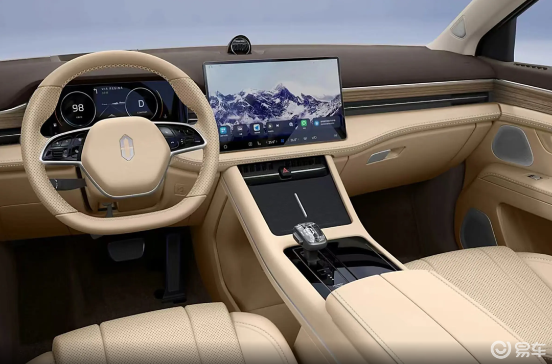 岚图FREE+上市,对比华系头部车型问界M7,如何选?