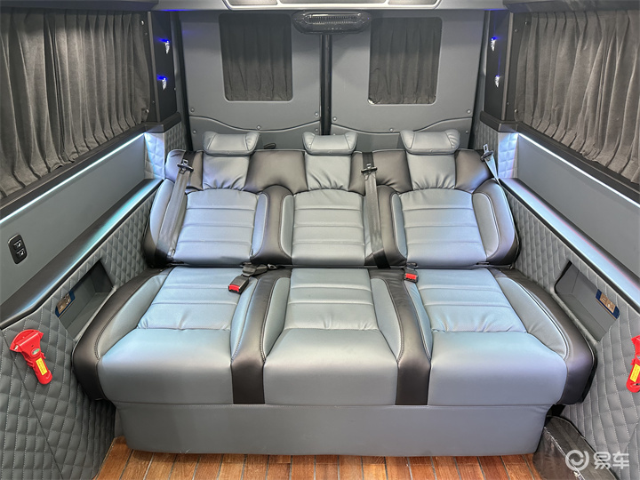 意大利进口依维柯商务车,7座MPV车型,蓝牌柴油版介绍