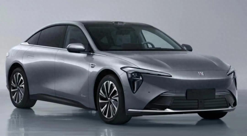 30万的增程轿车，别克至境L7，和小米SU7怎么选？