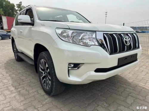 平行进口丰田普拉多中东版优惠7.8万 售四川