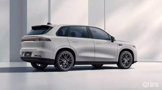 深蓝S05 vs 零跑C10:哪款更俘获年轻心