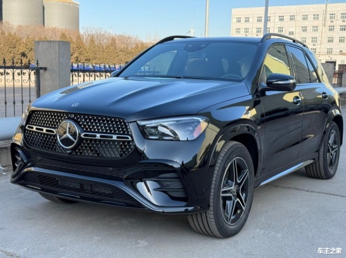 2025新奔驰GLE加版报价80万起 欢迎上门试驾