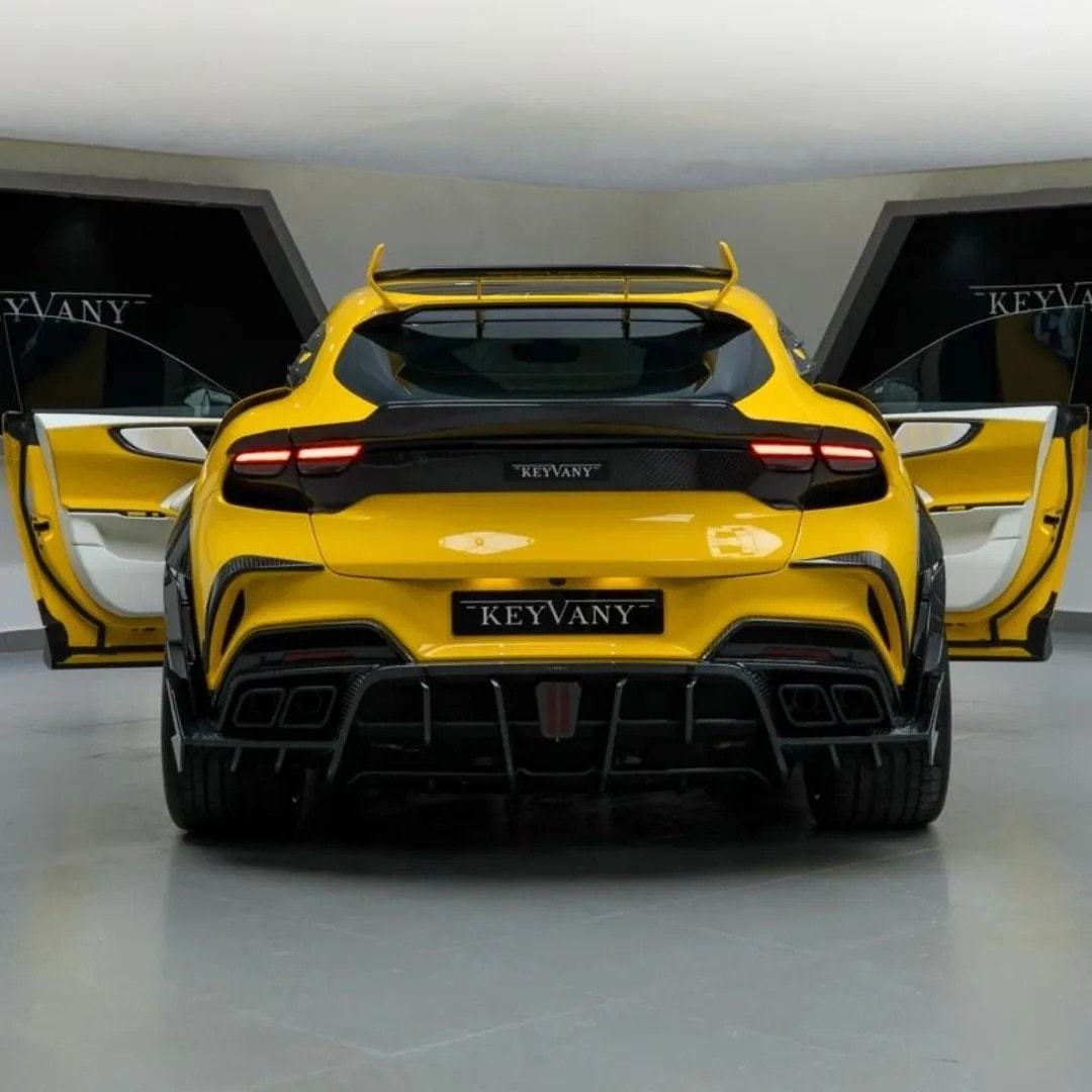 爆改法拉利Purosangue,外观激进内饰定制化拉满!