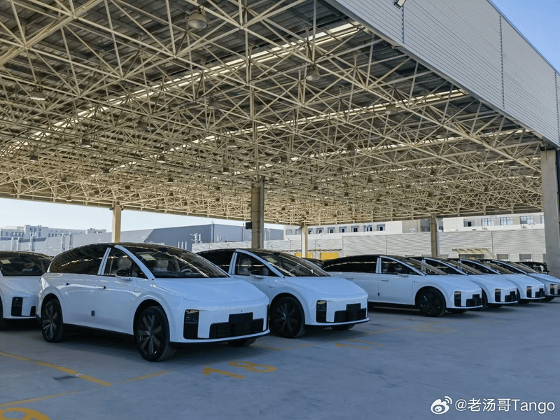 理想i8开启全国发运 将于8月20日首批交付