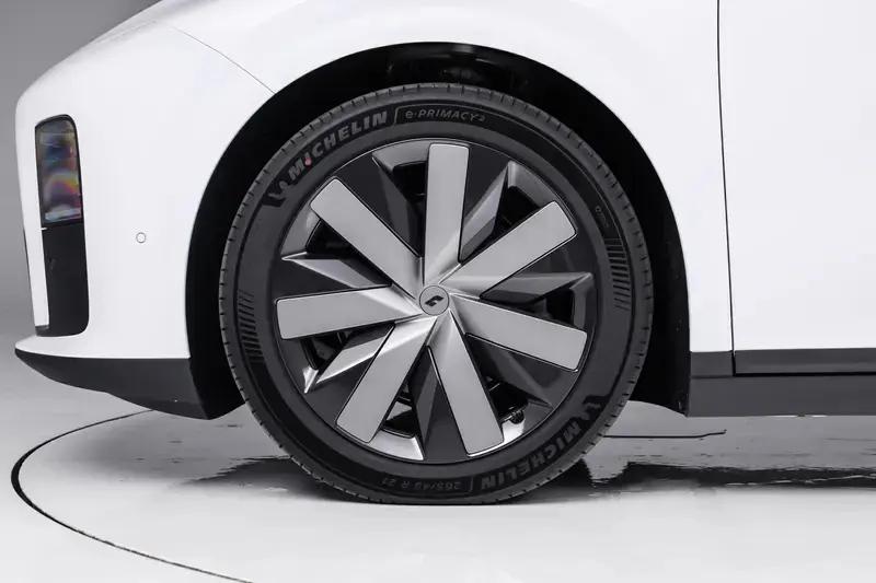 理想i8开启全国发运 将于8月20日首批交付