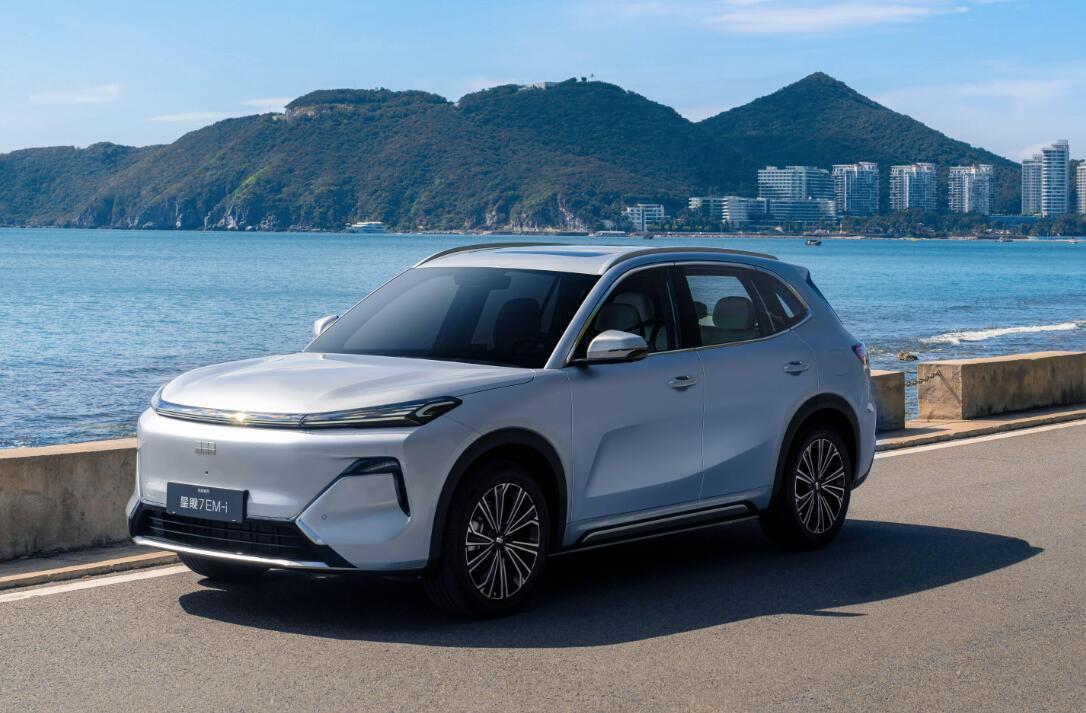 谁更实惠大碗？银河星舰7 EM-i对比宋Pro DM-i