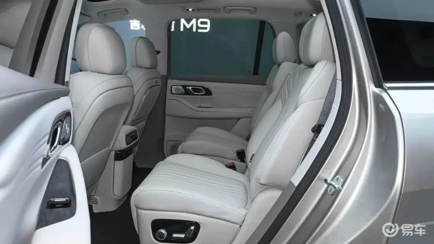 蔚来ES8与吉利银河M9:MPV家用魅力失色