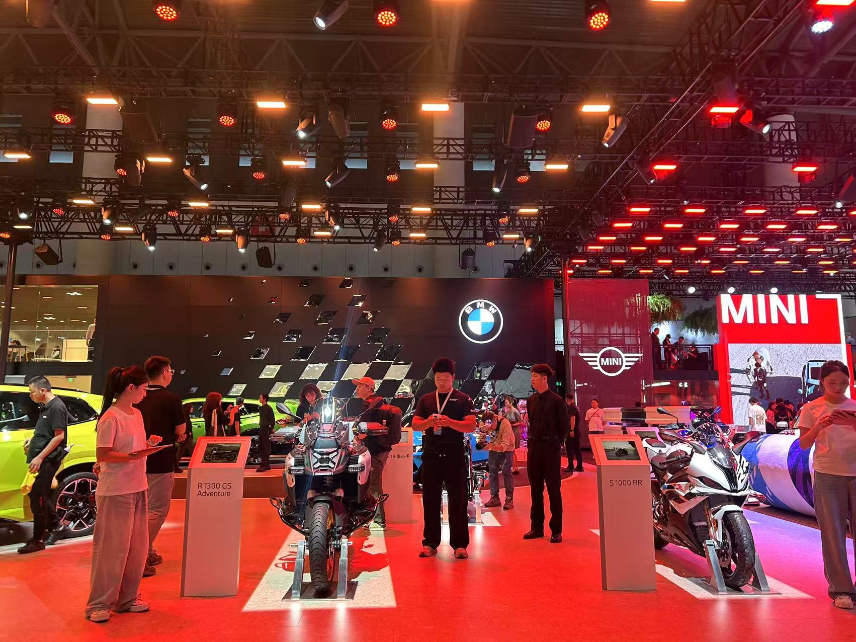 金九银十BBA燃油车市场走访:多款畅销车型优惠10万元左右,奥迪A4L跌入20万元内