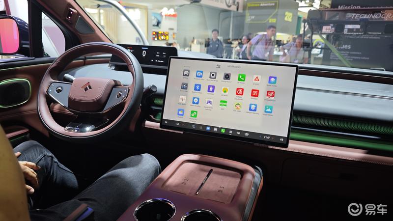 2025慕尼黑车展:昊铂HL增程版亮相