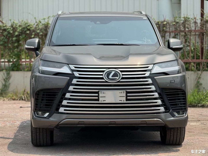 2024款雷克萨斯LX600 实车配置及报价