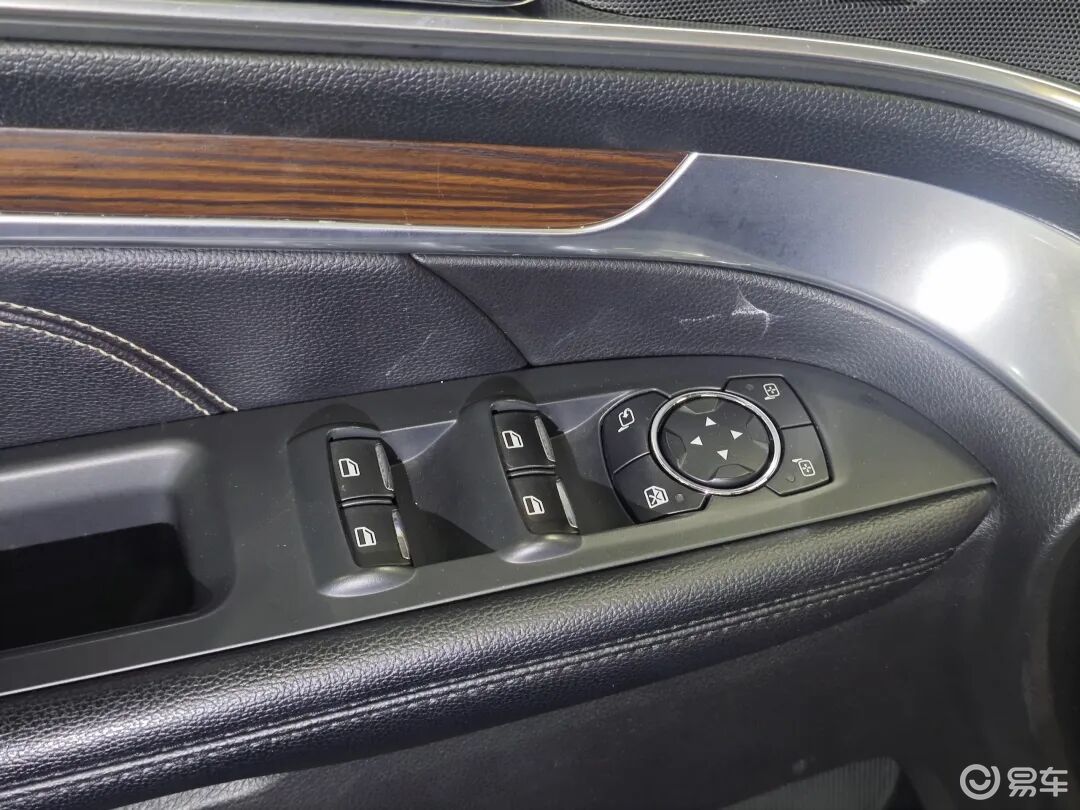 8万多预算中大型SUV,淘“美国现役警车”是什么体验?