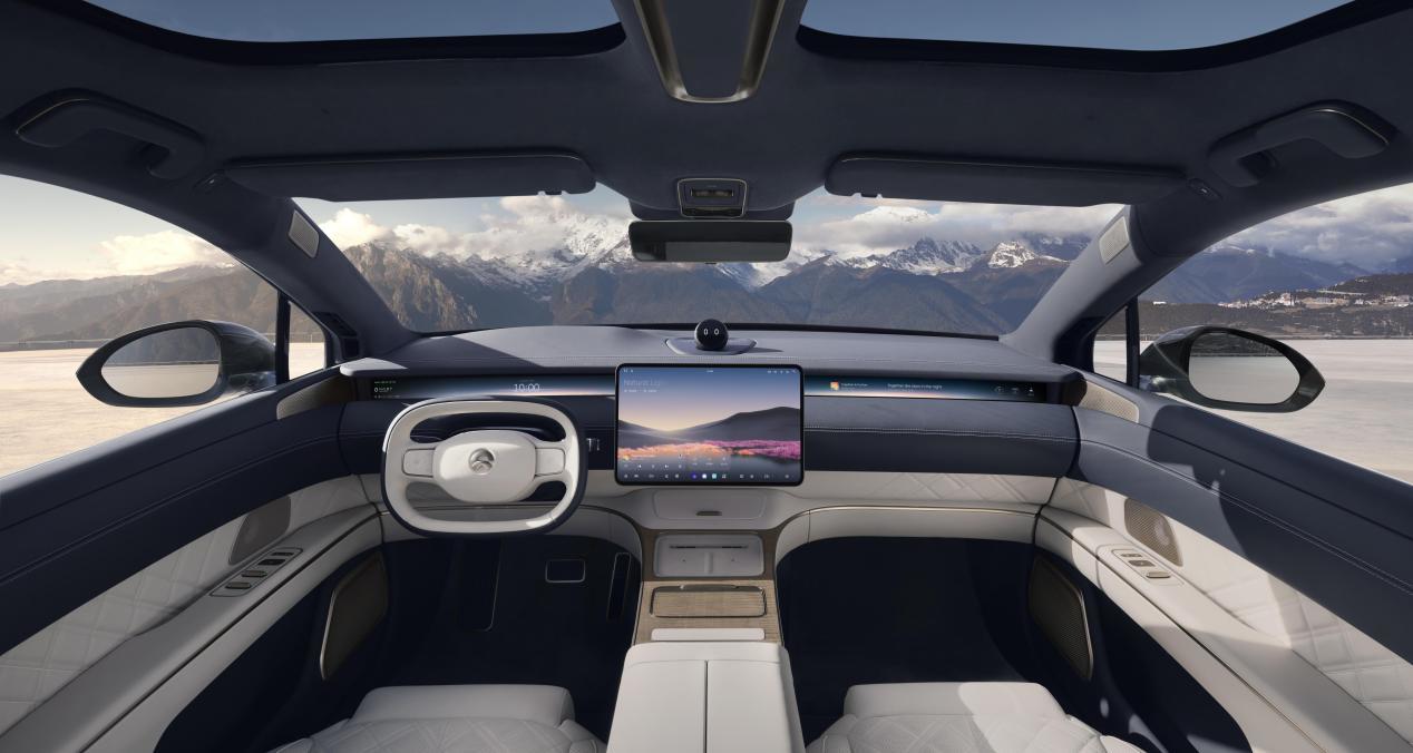 试完蔚来ET9,帕梅车主沉默了:这才是老板该开的车!