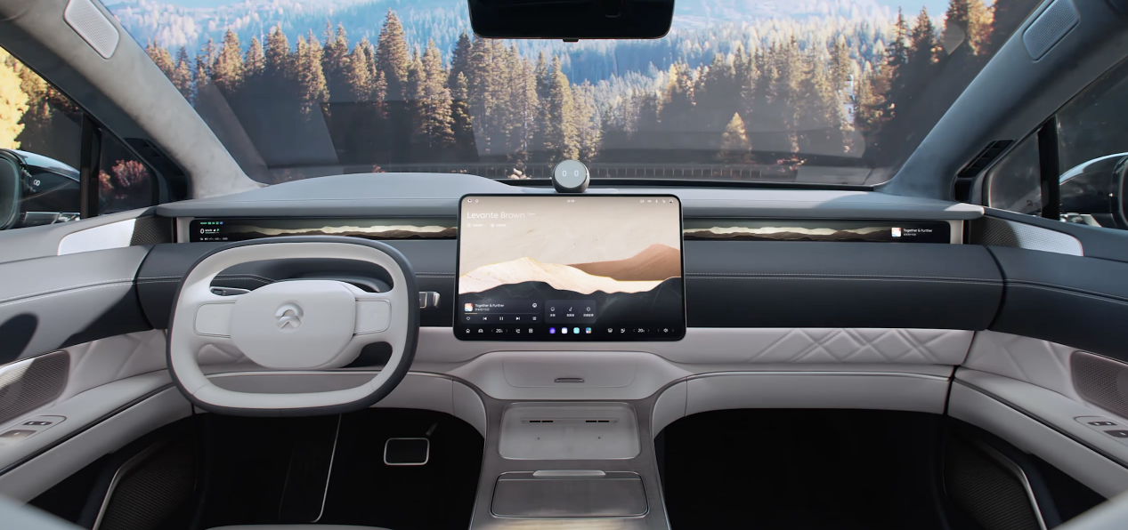 试完蔚来ET9,帕梅车主沉默了:这才是老板该开的车!