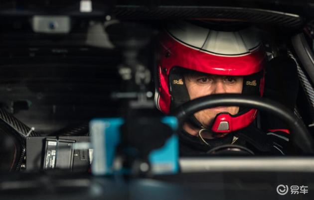 老外驾驶500km/h车辆揭示U9X真相