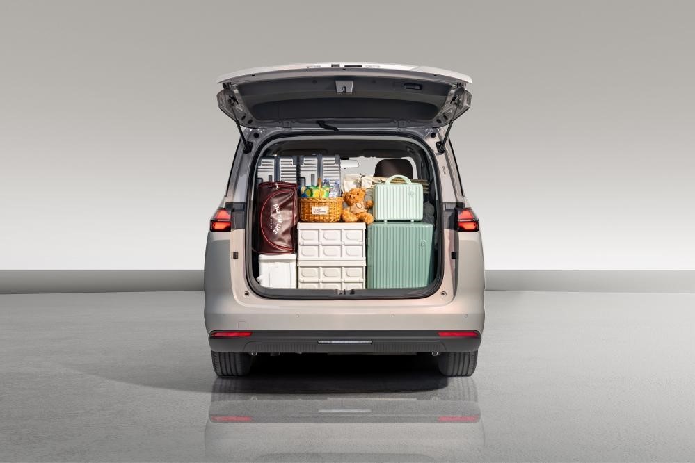 打造“人民的MPV”!10万级的五菱星光730有多能打?