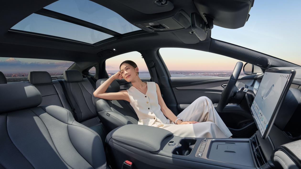 2026款海豹07DM-i亮相湖南车展售14.98万起