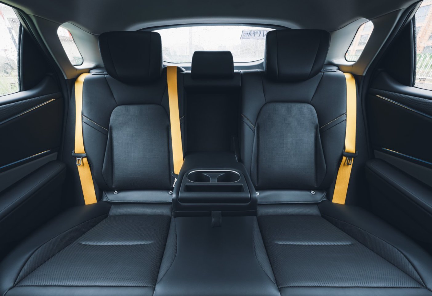 女生独自开车安全感:bZ5比“网红智能”更懂我