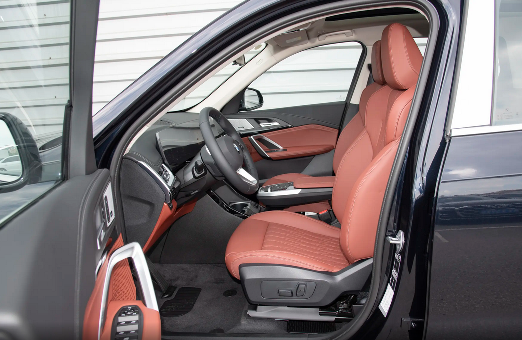 宝马X1裸车价跌破20万,自己喜欢就能冲,没必要听别人的