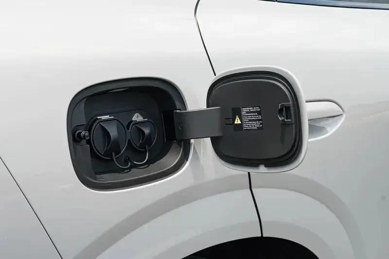 2025东京车展:海狮06DM-i首发